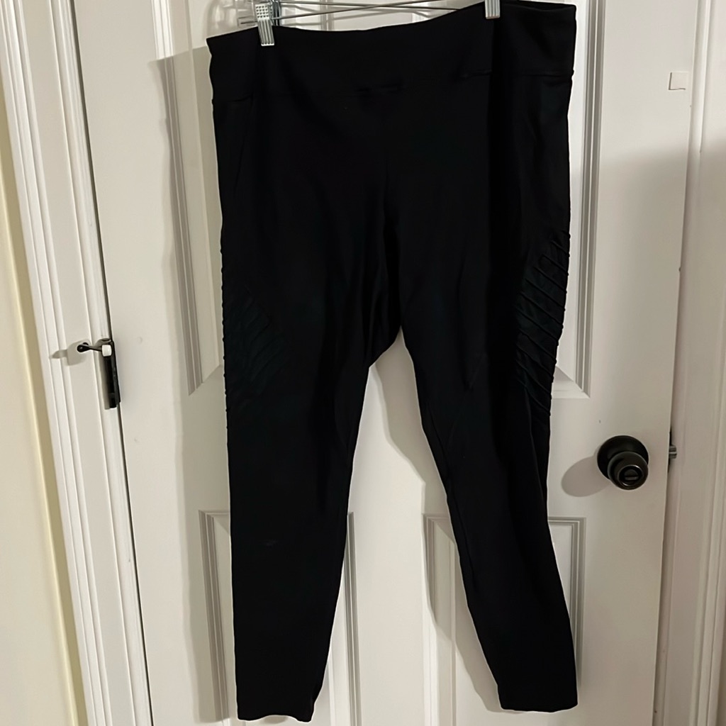 Brand New Black Joy Lab Leggings